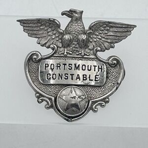 Vintage‎ Obsolete Portsmouth Constable Police Badge Eagle Top Shield Screw-Back